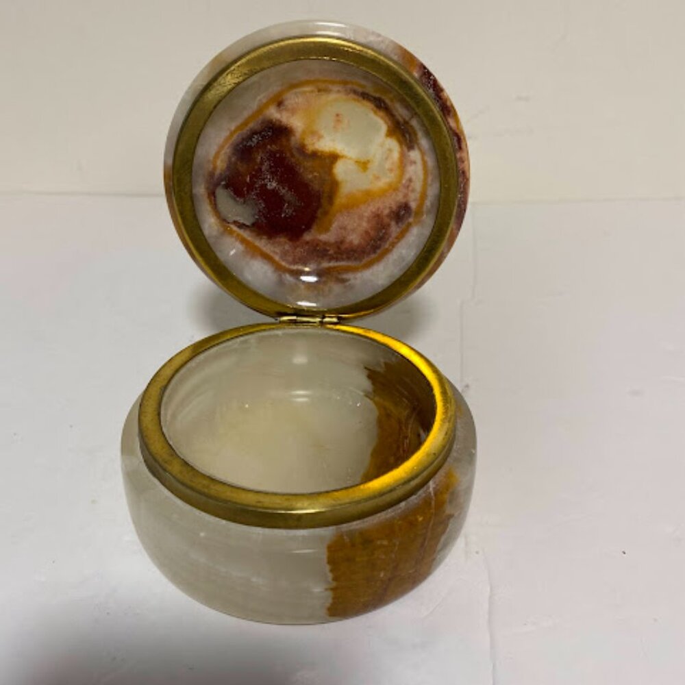 Vintage Onyx Stone Trinket Box with Brass Hinge – Round Marble Jewelry Box - Picture 4 of 9